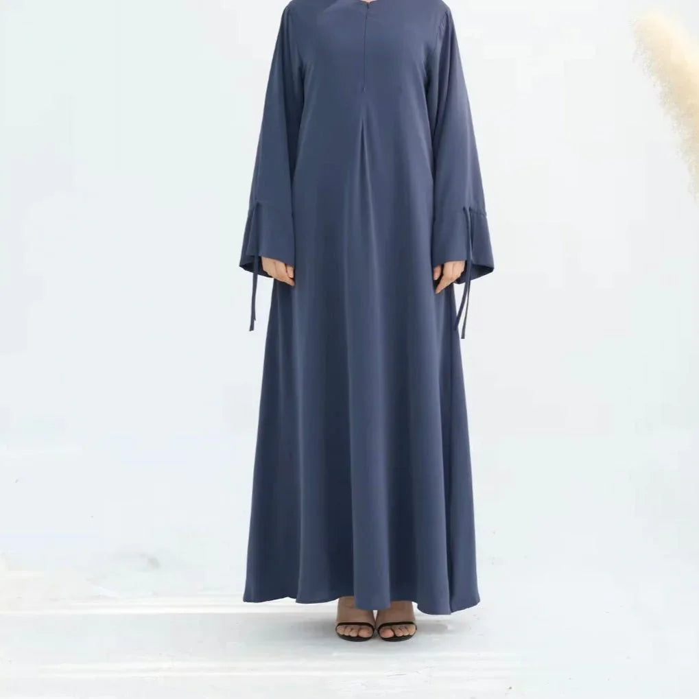 Navy Ruffle Sleeved Closed Abaya - AL-SAYLA