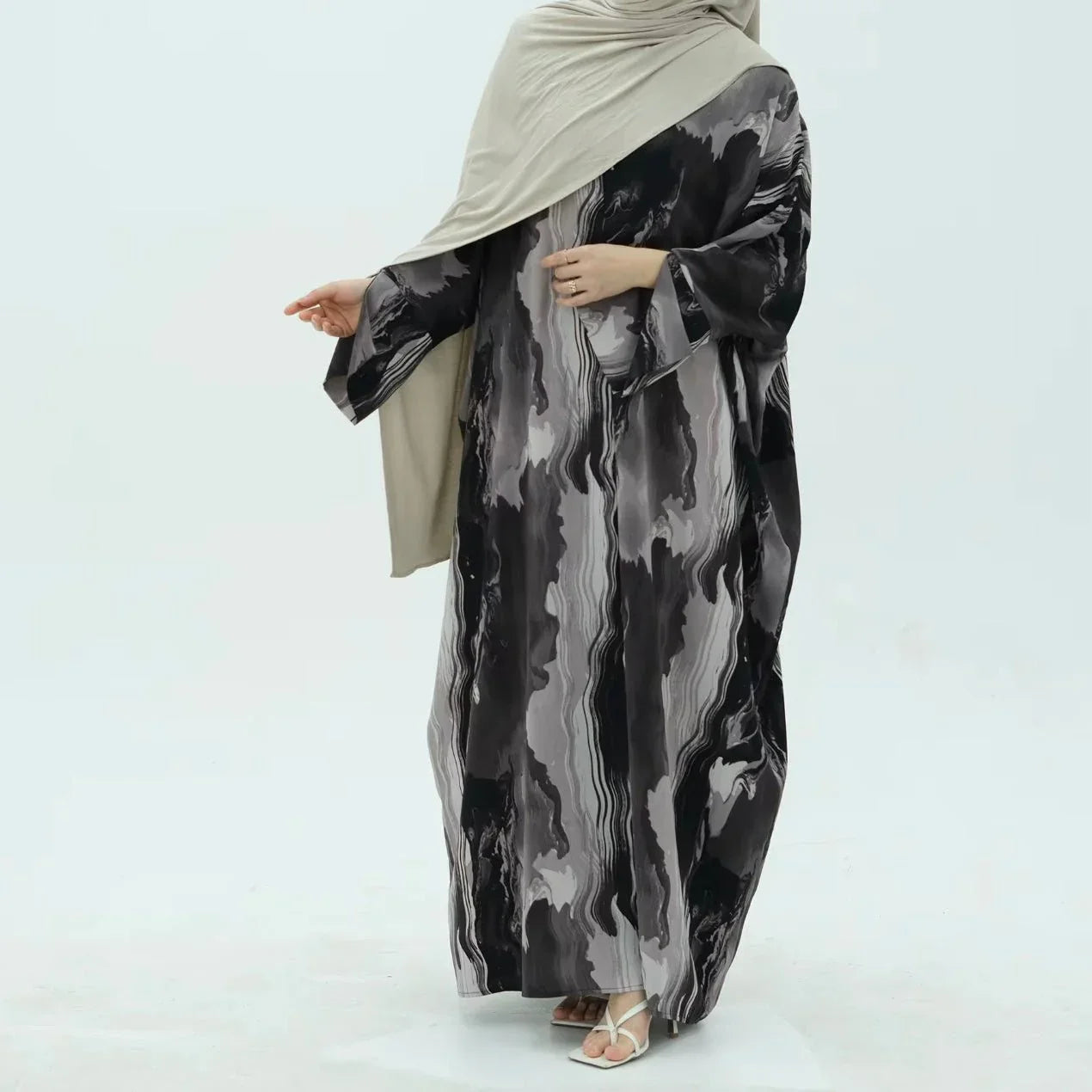 Grey Marble Open Abaya - AL-SAYLA